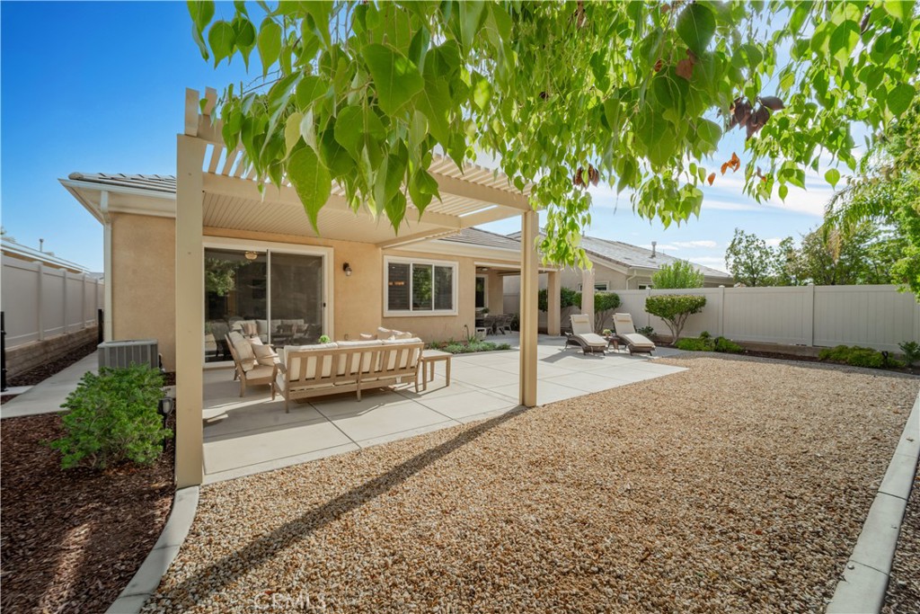 14006 Sandstone Peak