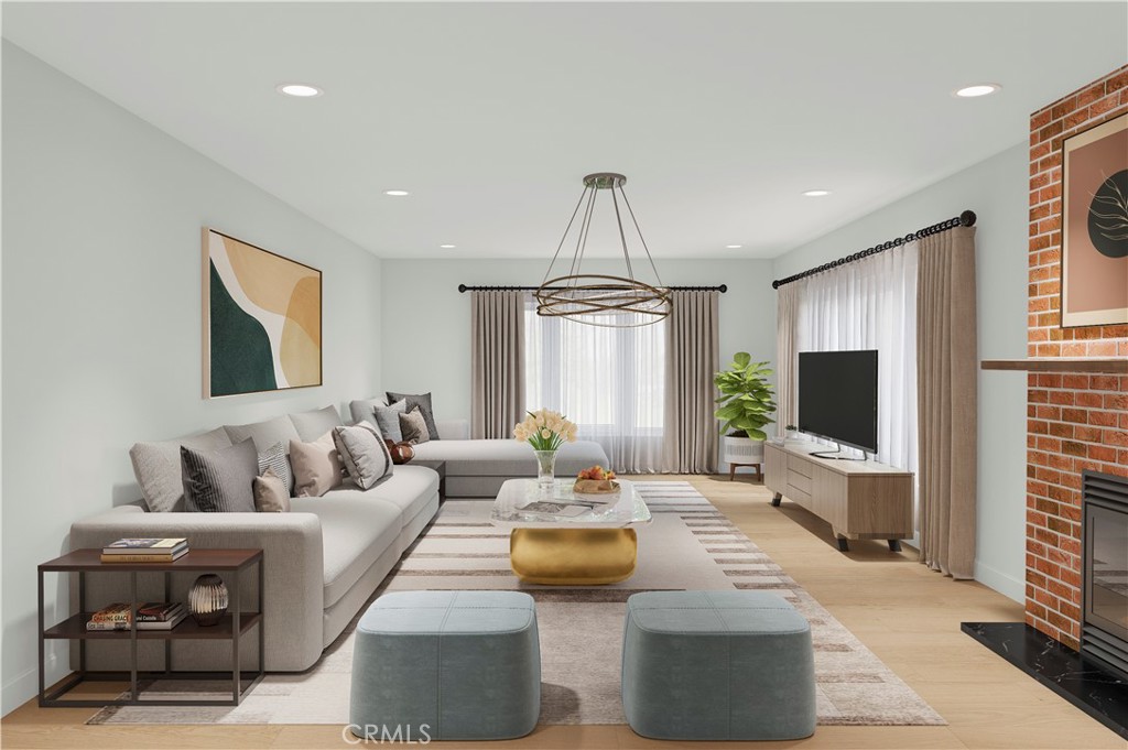 20242 Gresham Street