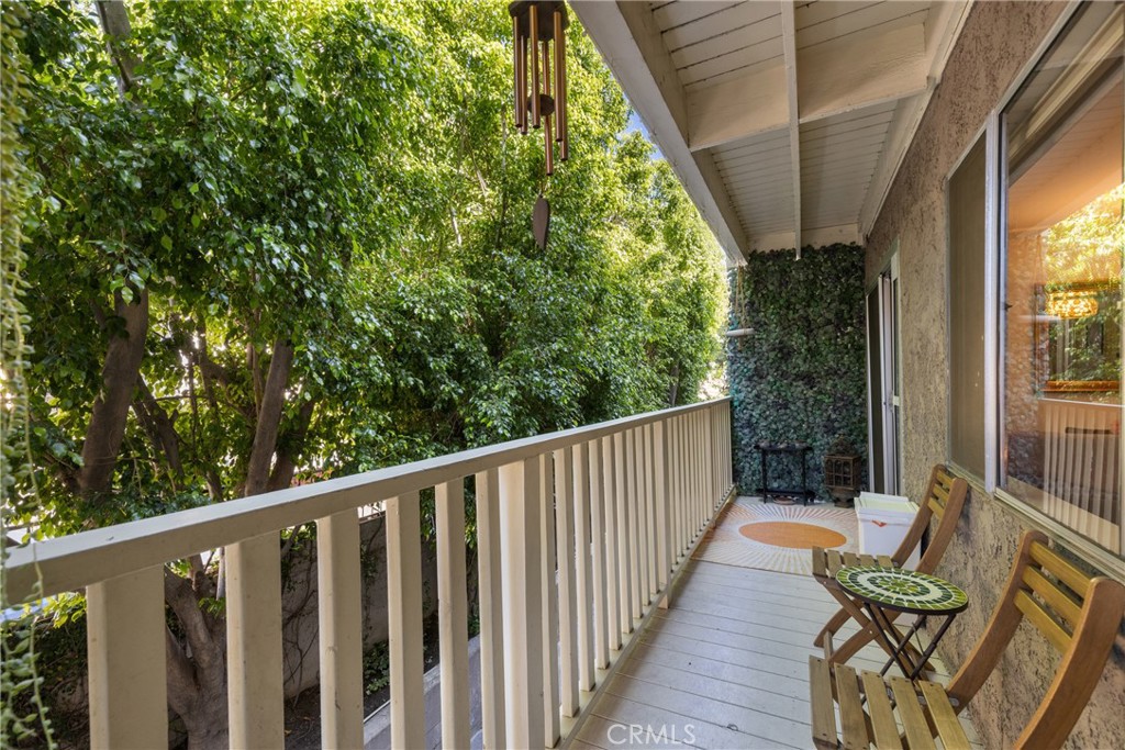 4859 Coldwater Canyon Avenue 4