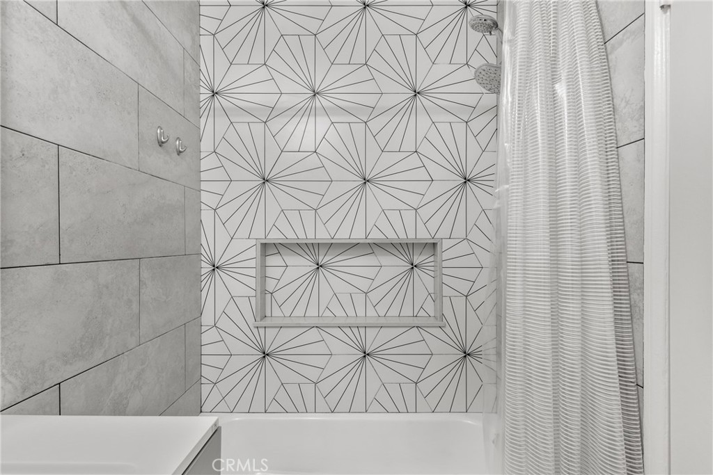 4859 Coldwater Canyon Avenue 4