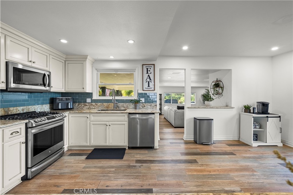 1024 Knollwood Drive