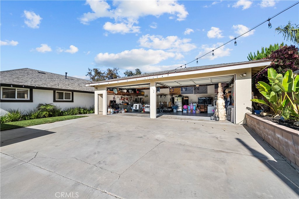 1024 Knollwood Drive