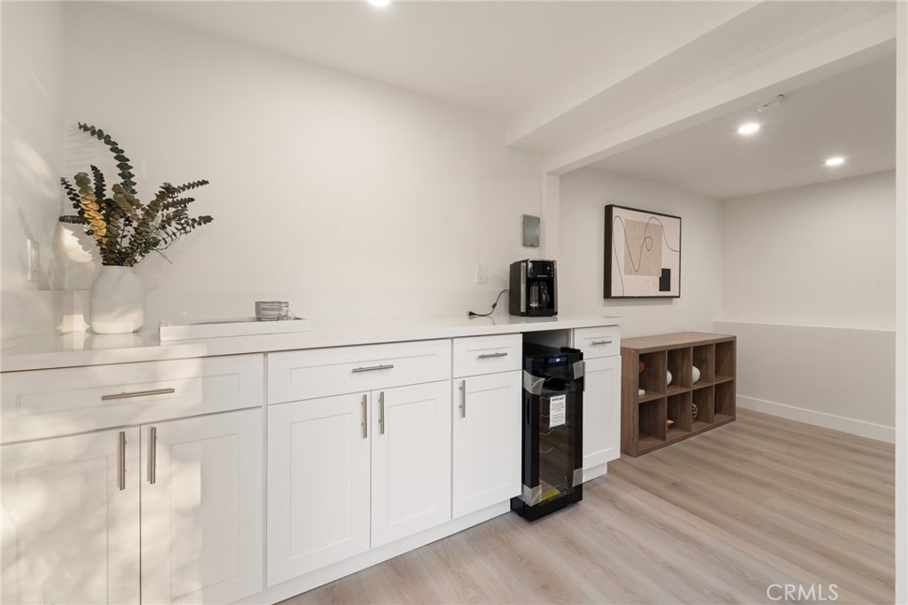 1637 Alvarado Street