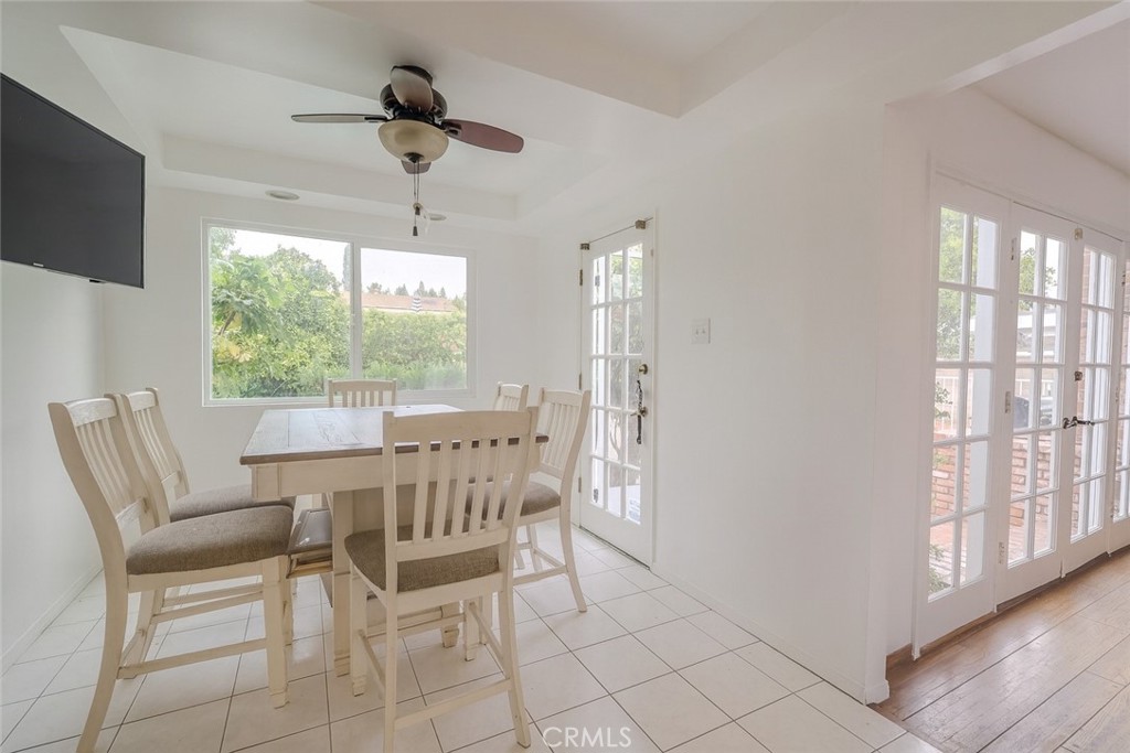 18351 San Fernando Mission Boulevard