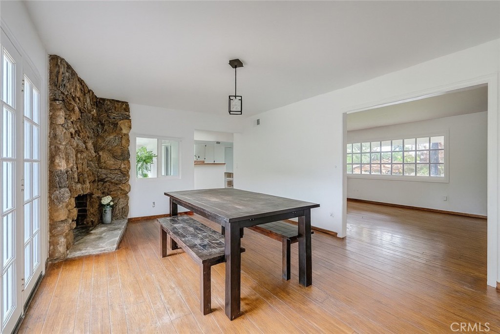 18351 San Fernando Mission Boulevard