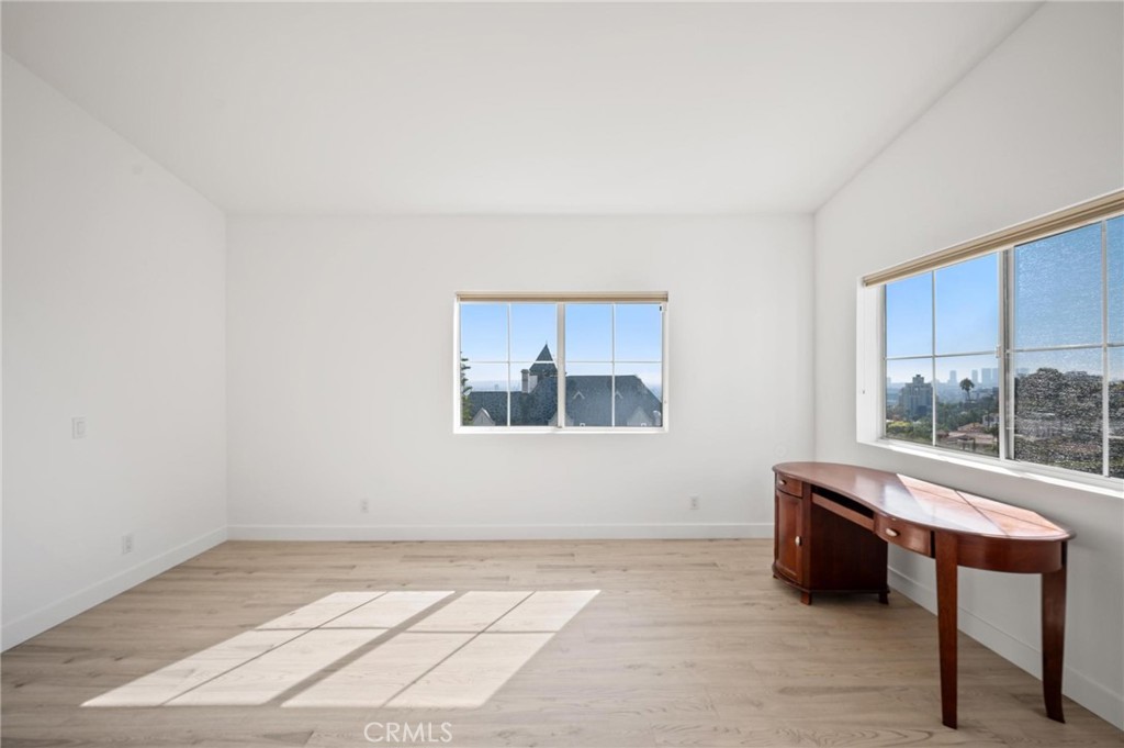 8246 Woodshill Trail