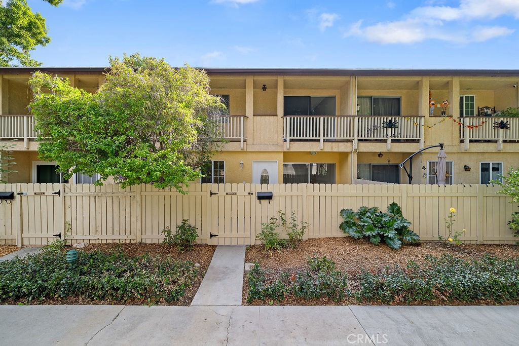 8051 Canby Avenue 3