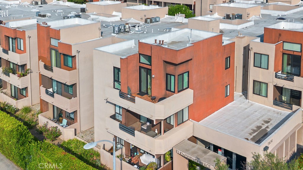 7826 Topanga Canyon Boulevard 301