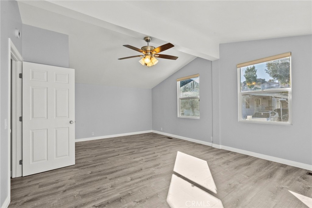 31318 Lakehills Rd 8