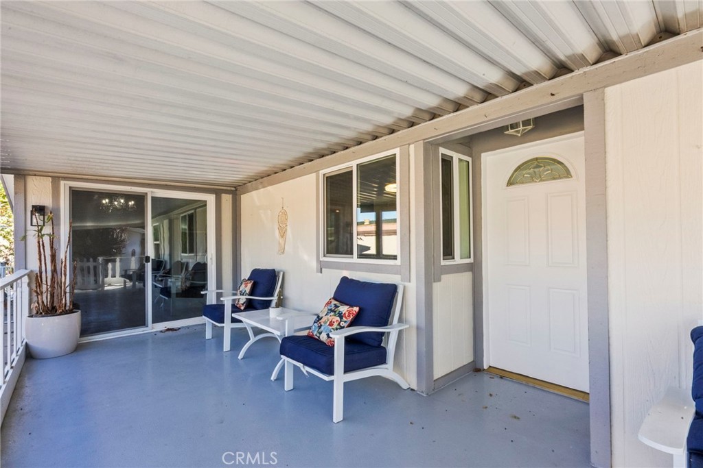 31318 Lakehills Rd 8