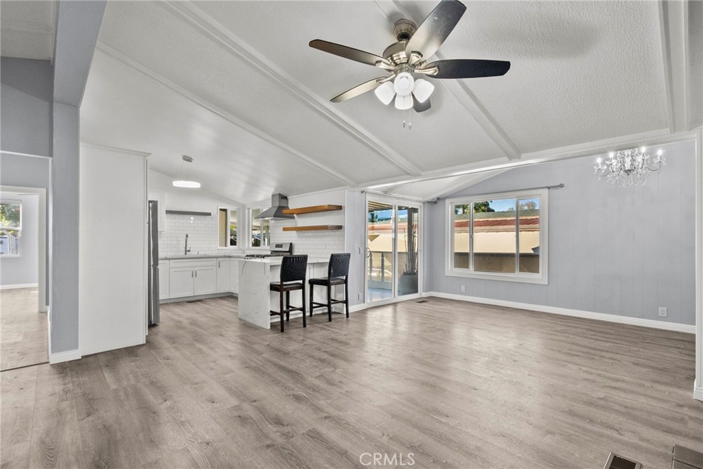 31318 Lakehills Rd 8