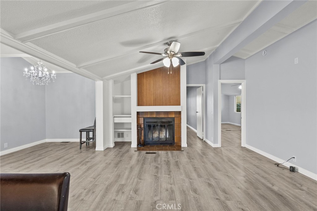 31318 Lakehills Rd 8