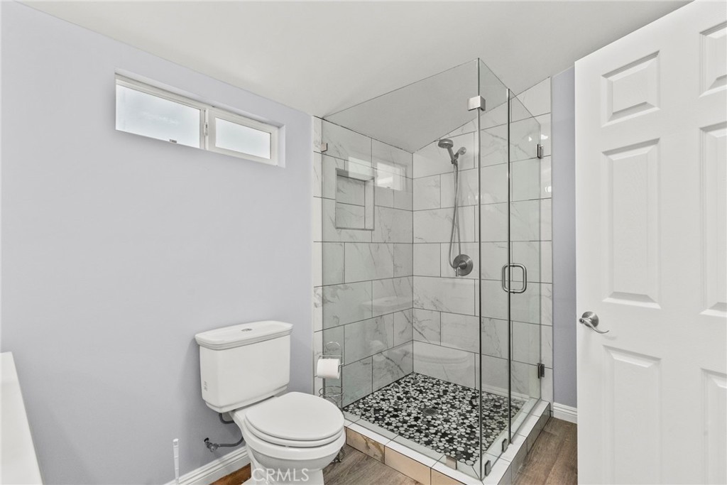 31318 Lakehills Rd 8