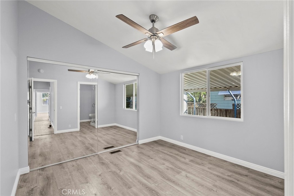 31318 Lakehills Rd 8