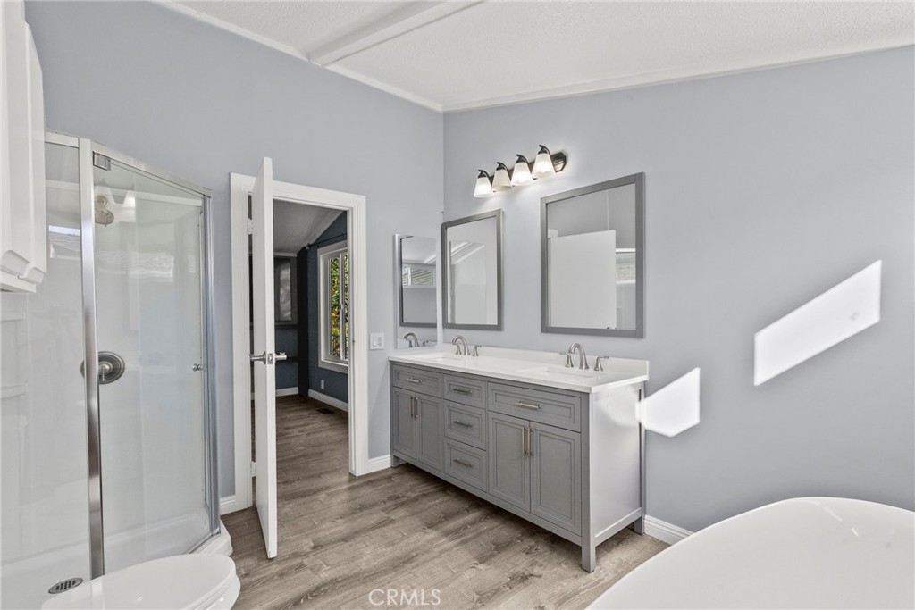 31318 Lakehills Rd 8