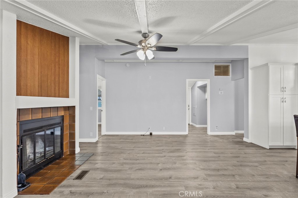 31318 Lakehills Rd 8