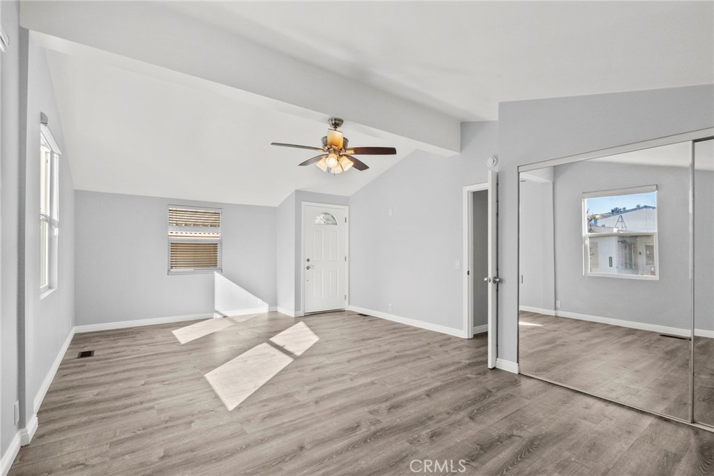 31318 Lakehills Rd 8