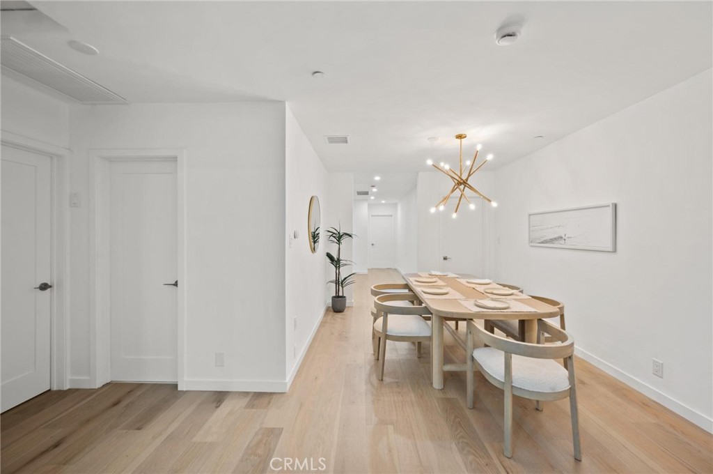 14328 Emelita Street