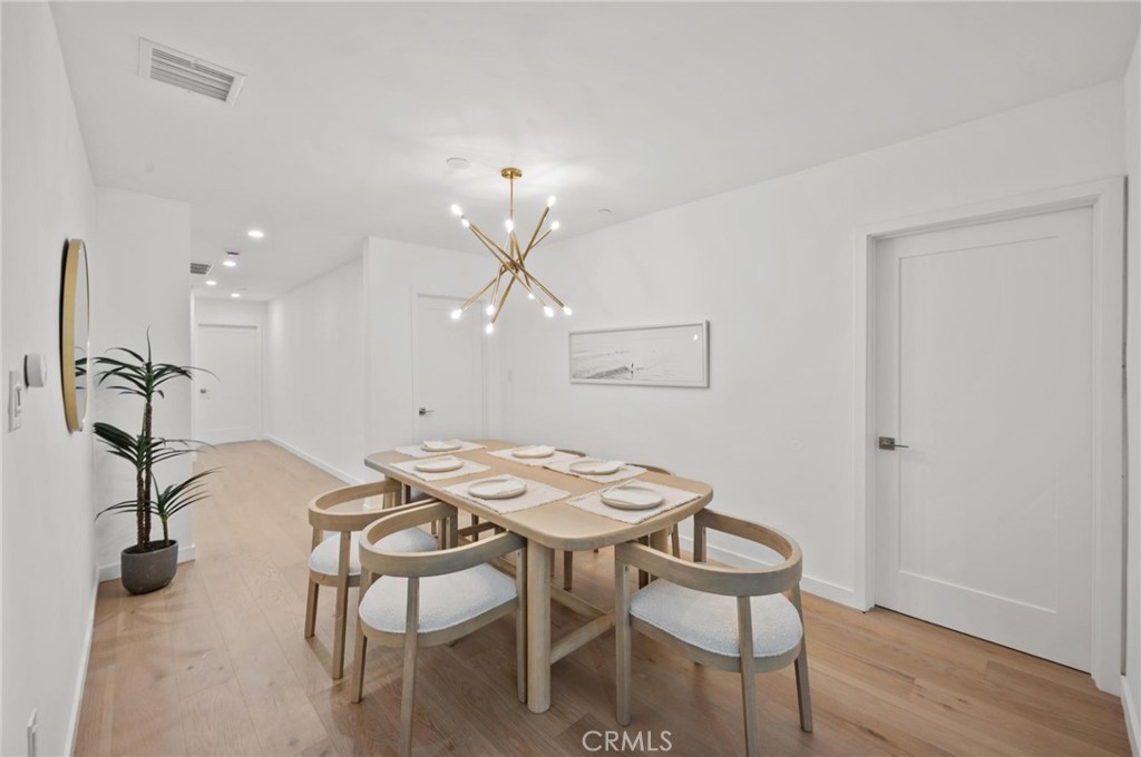 14328 Emelita Street