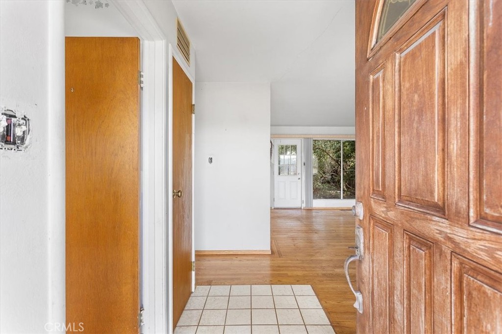 15512 Farnsworth