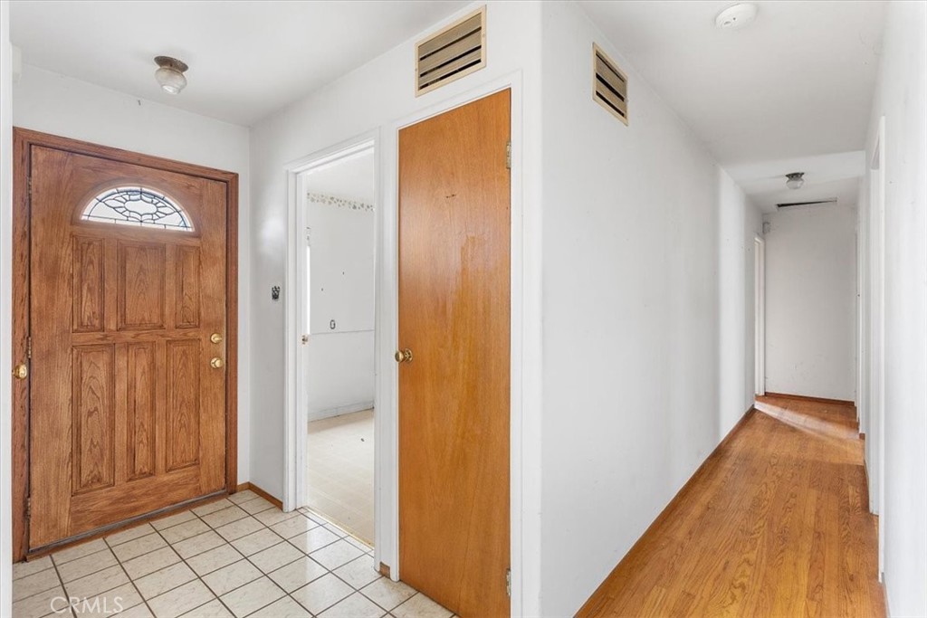 15512 Farnsworth