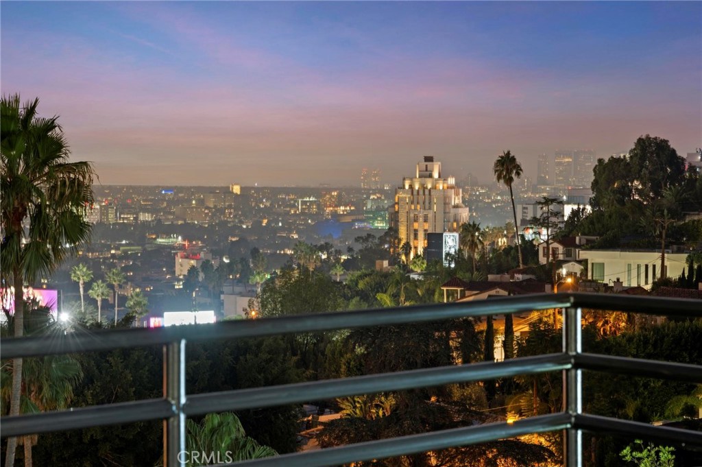 8246 Woodshill Trail