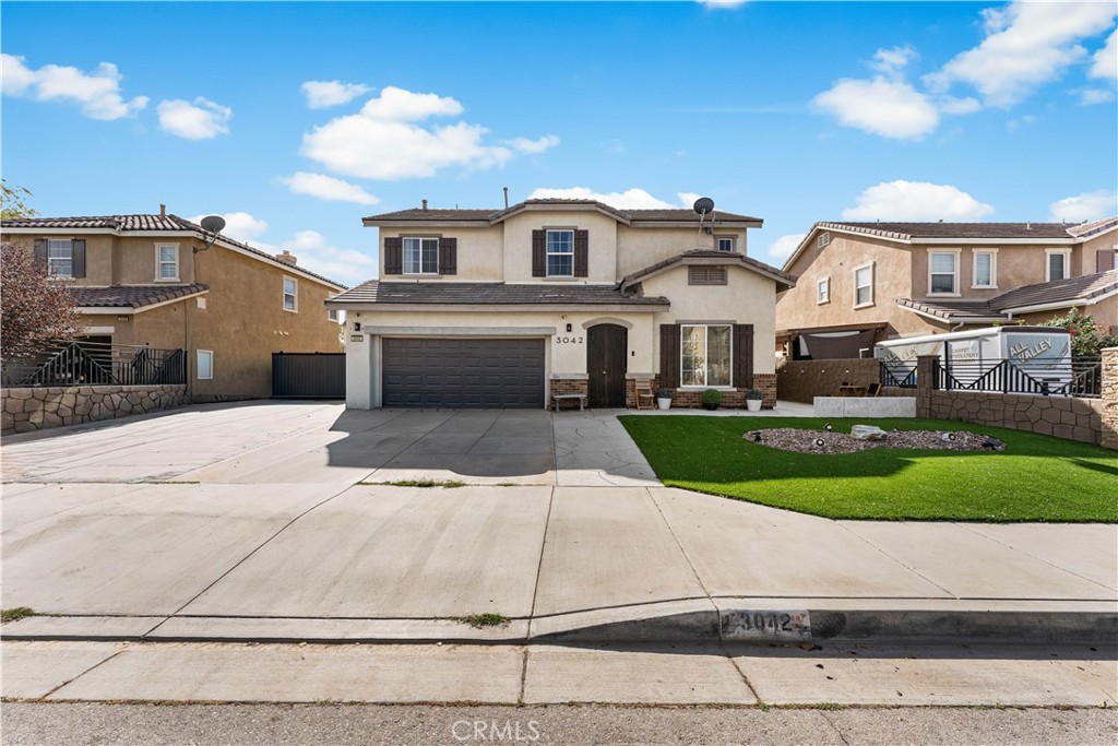 3042 San Luis Drive