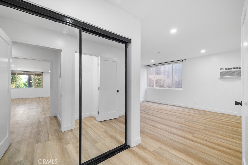 17000 Burbank Boulevard 101