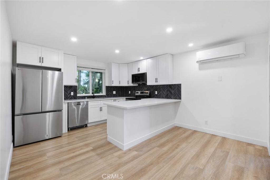 17000 Burbank Boulevard 201