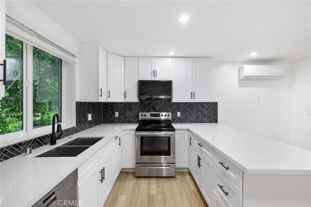 17000 Burbank Boulevard 201