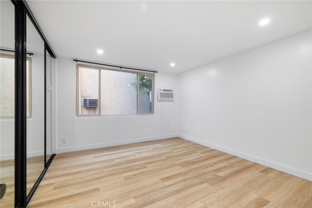 17000 Burbank Boulevard 201