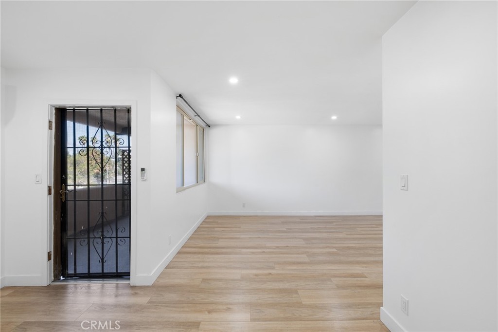 17000 Burbank Boulevard 201