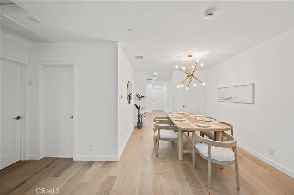 14328 Emelita Street