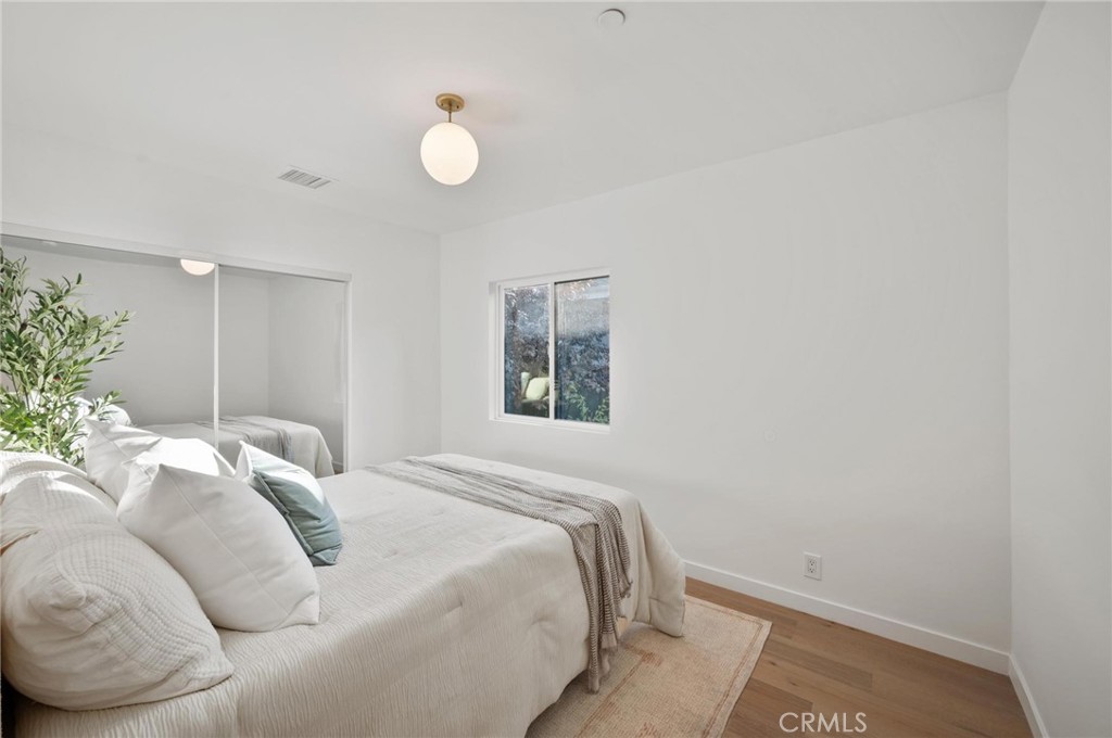 14328 Emelita Street