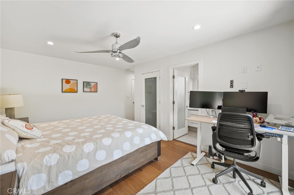 17642 Calvert Street