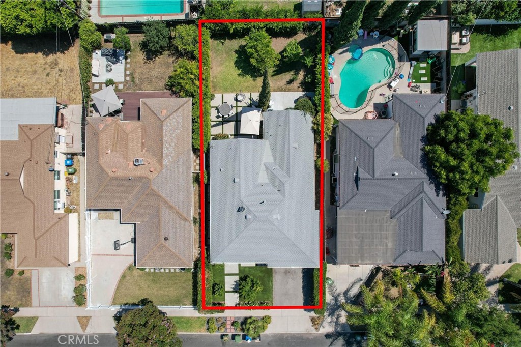 17642 Calvert Street