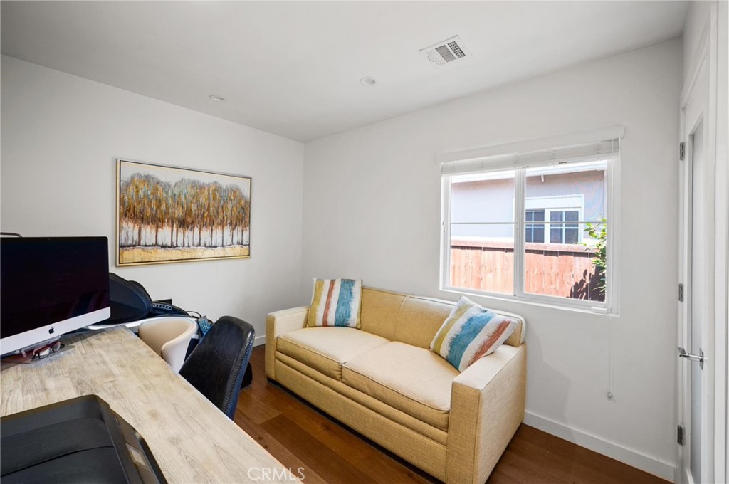 17642 Calvert Street