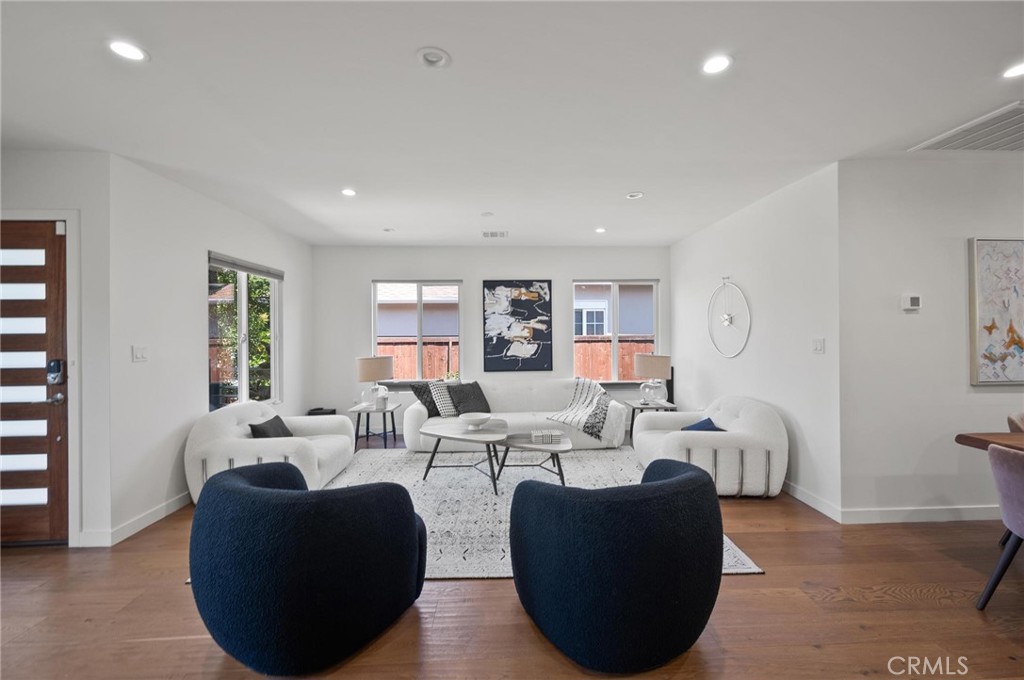 17642 Calvert Street