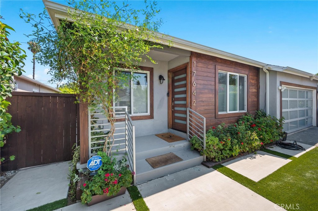 17642 Calvert Street