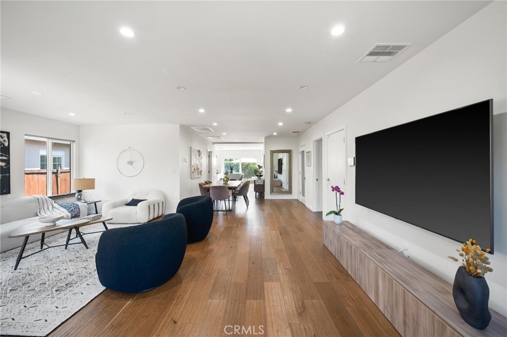 17642 Calvert Street