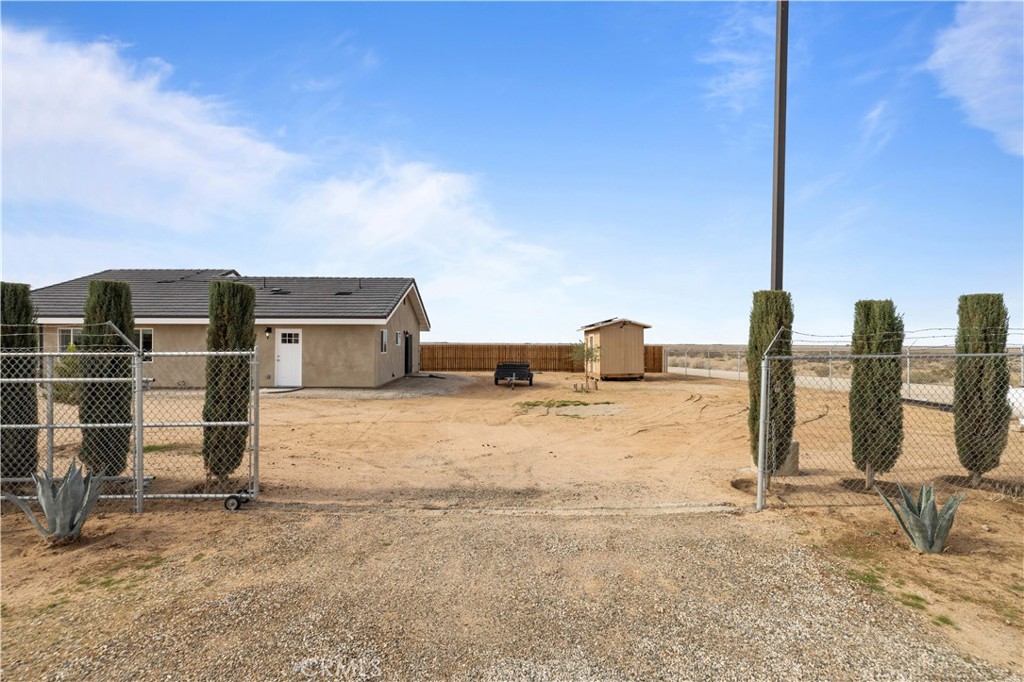 13857 E G 2