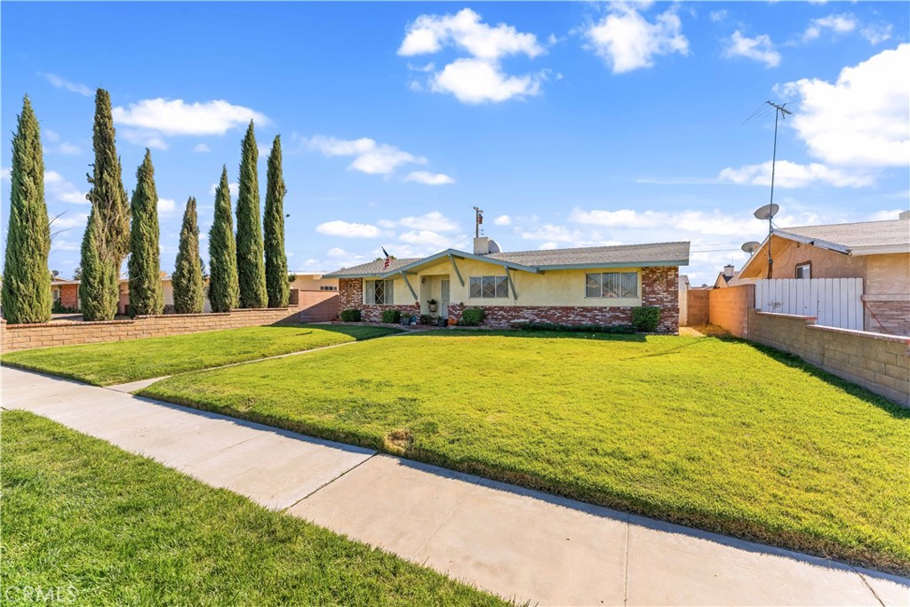 2130 Orange Street