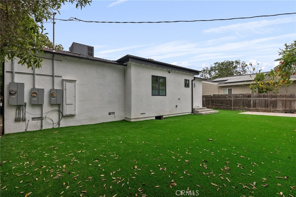 5730 Stansbury Avenue