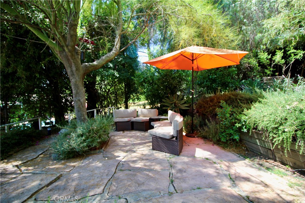 4968 Reforma Road