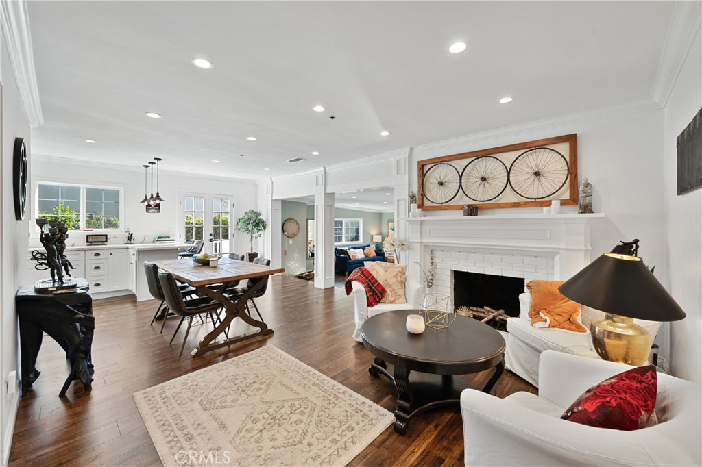 20852 Kittridge