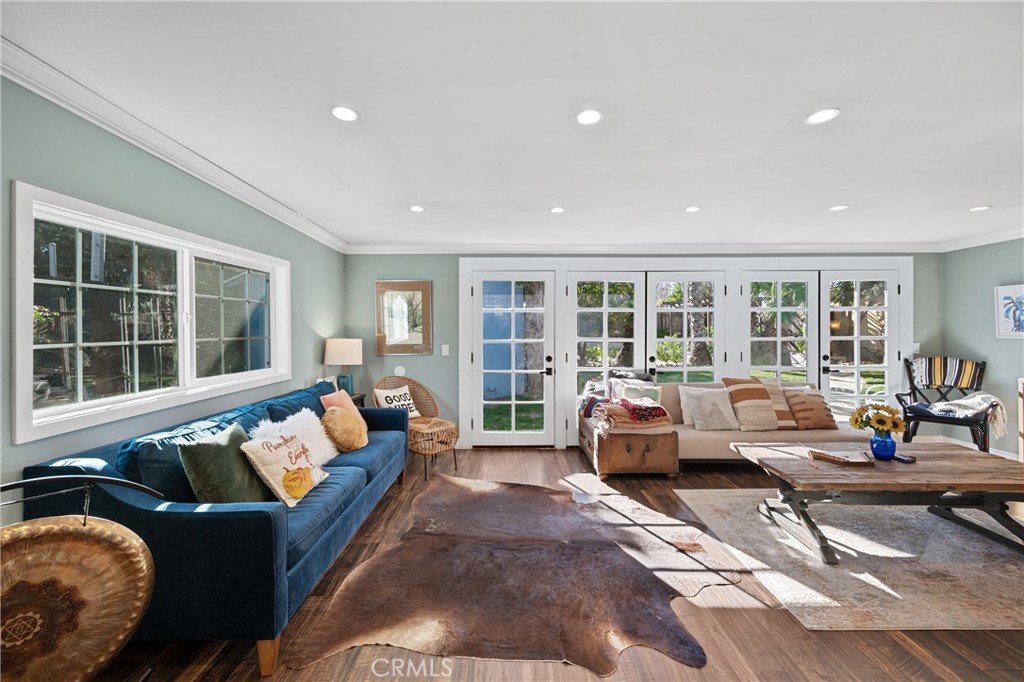 20852 Kittridge