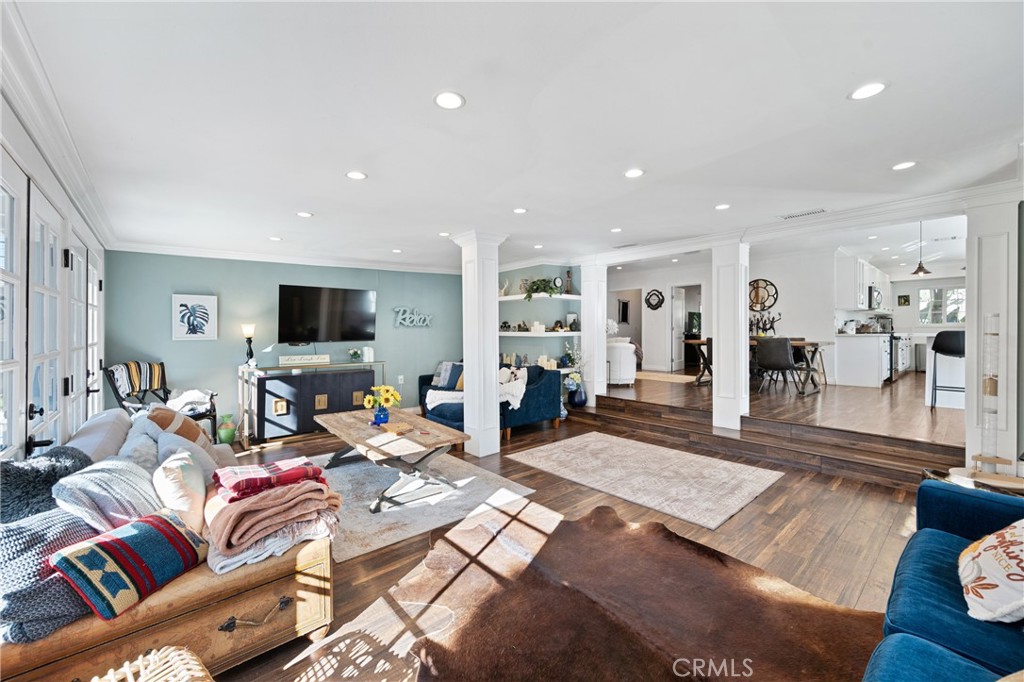 20852 Kittridge