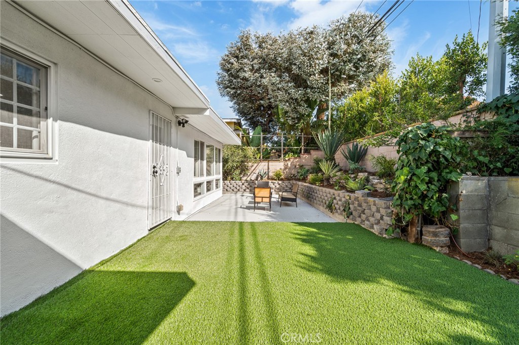 7272 W 90th Street