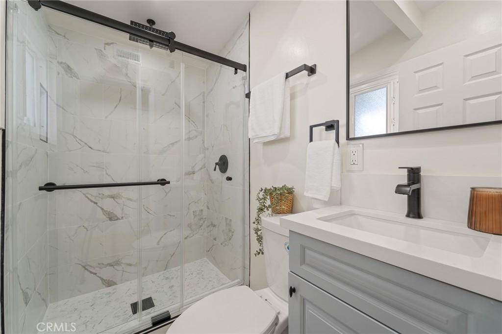7272 W 90th Street