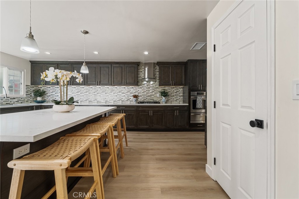 7272 W 90th Street
